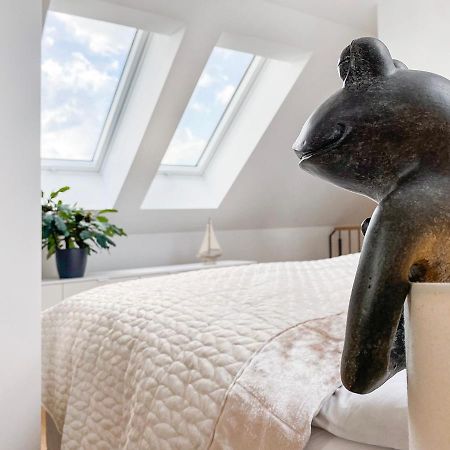 Modern & Stylisch - Penthouse-Feeling Nahe Flughafen Muenchen Apartment Freising Exterior foto