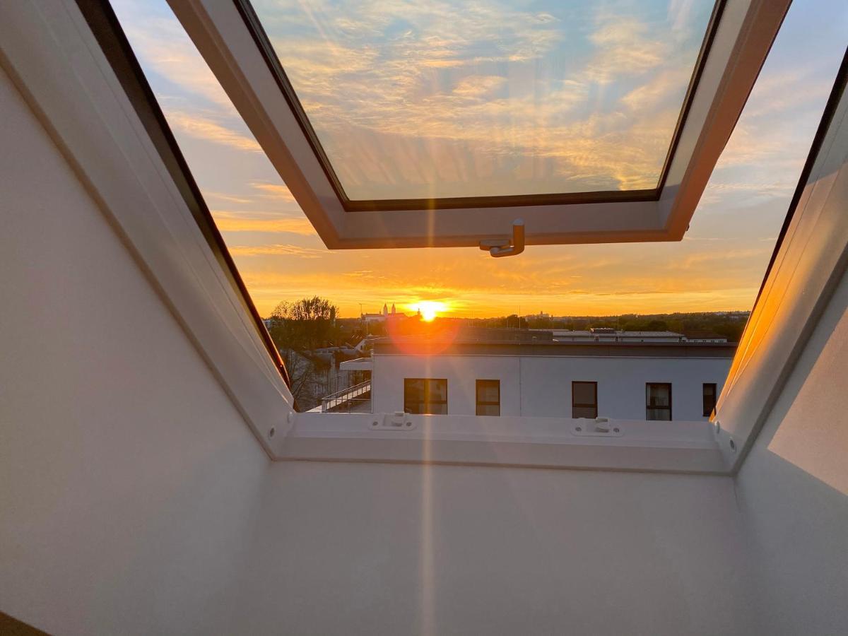 Modern & Stylisch - Penthouse-Feeling Nahe Flughafen Muenchen Apartment Freising Exterior foto